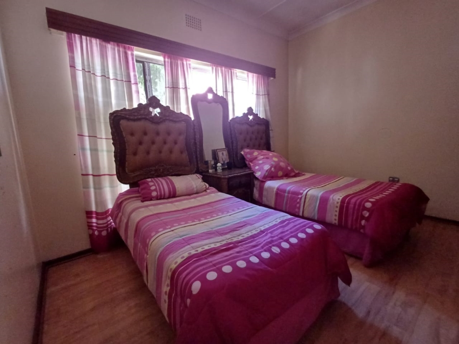 4 Bedroom Property for Sale in Adamayview North West